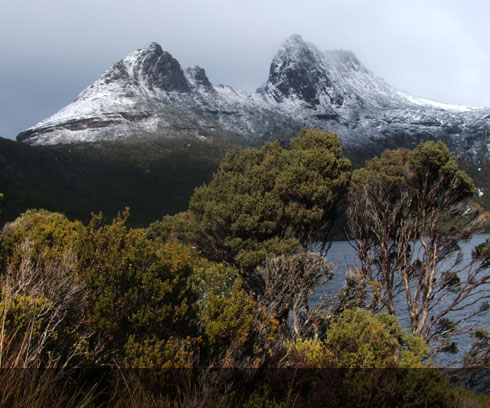 Winter snow on Cradle Mountain