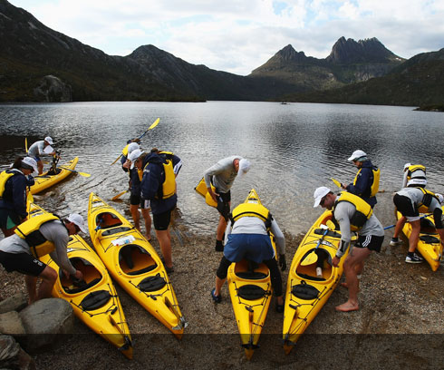 Canoe expedition on Dove Lake, Cradle Mountain