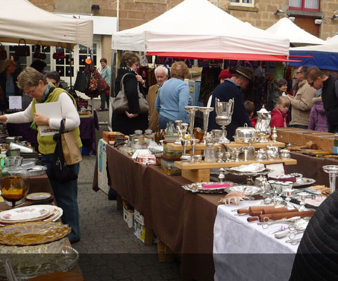 Antique and collectibles stands at Hobart's famous Salamanca Markets