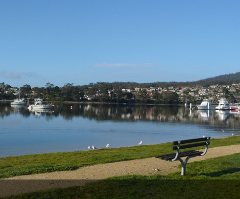 Scenic paths around St Helens waterfront