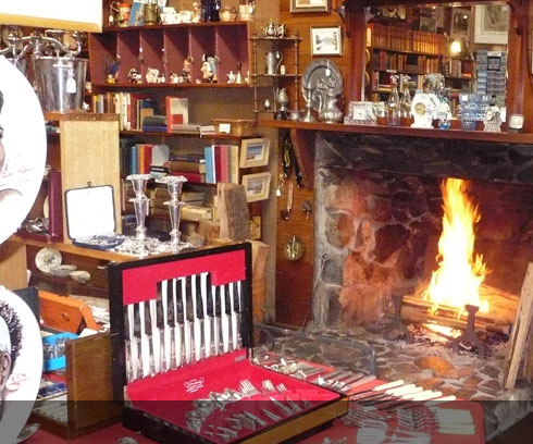 Warm and Cosy browsing at The Shop in the Bush near St Helens